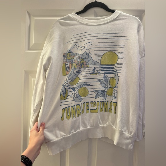 Z Supply Sweatshirt - Picture 1 of 6